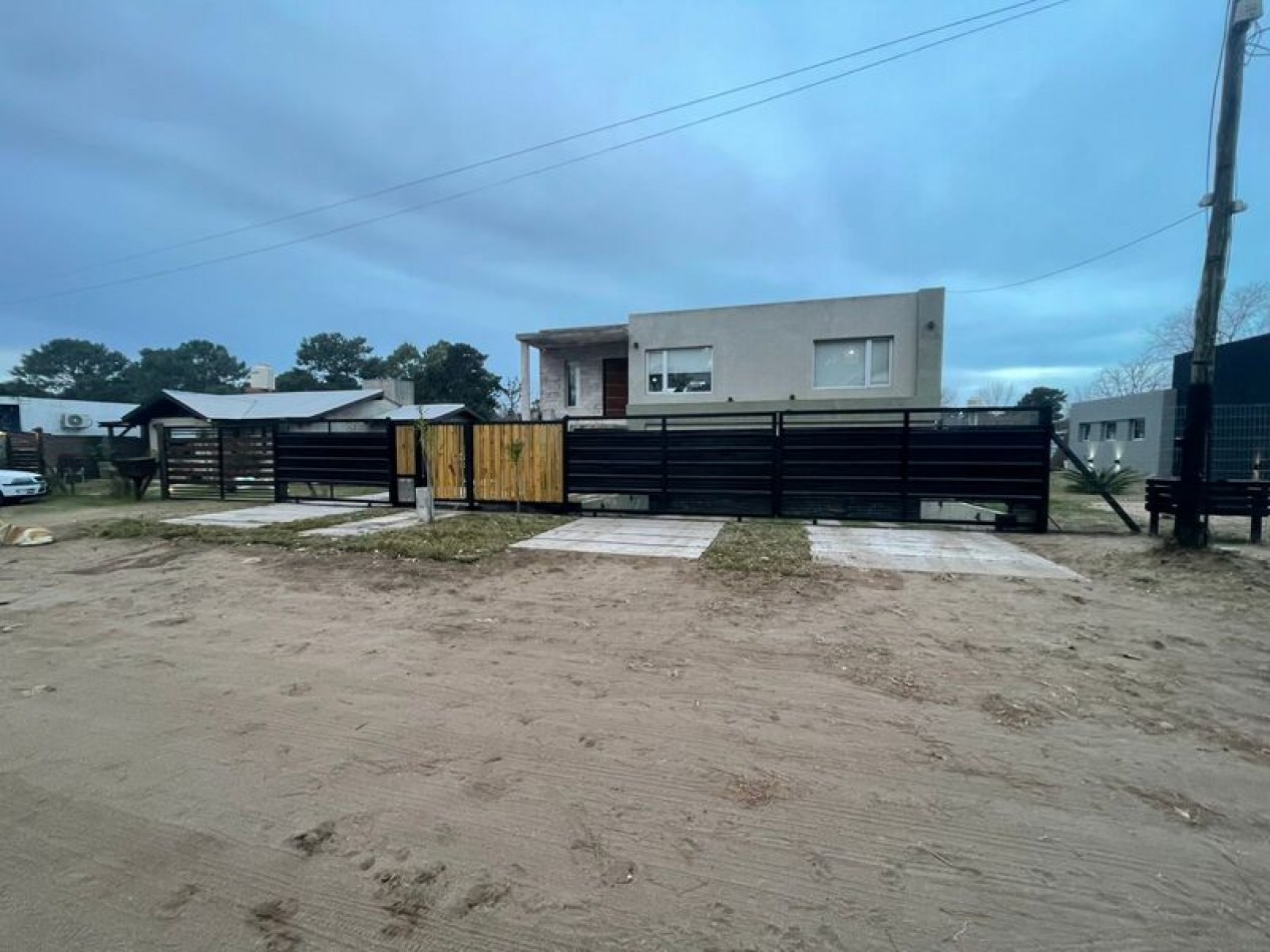 Venta de casa en Villa Gesell