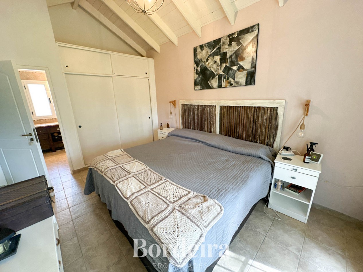 CASA EN VENTA EN PINAMAR NORTE - 5 AMBIENTES CON JARDIN, PLAYROOM Y SUITES