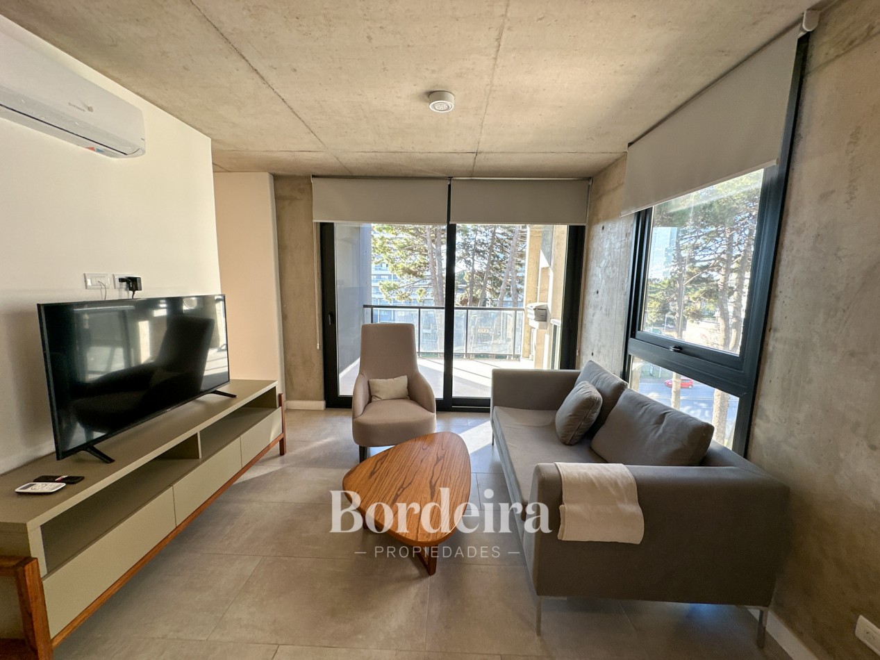 DEPARTAMENTO EN VENTA EN PINAMAR - FUNCIONAL, LUMINOSO E IDEAL INVERSION