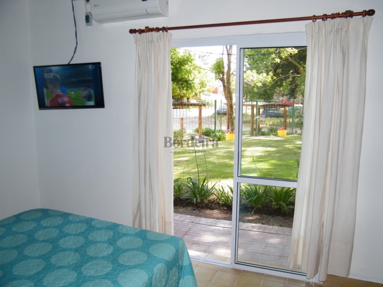 Venta Villa Gesell Departamentos Complejo de 6 unidades cerca del mar