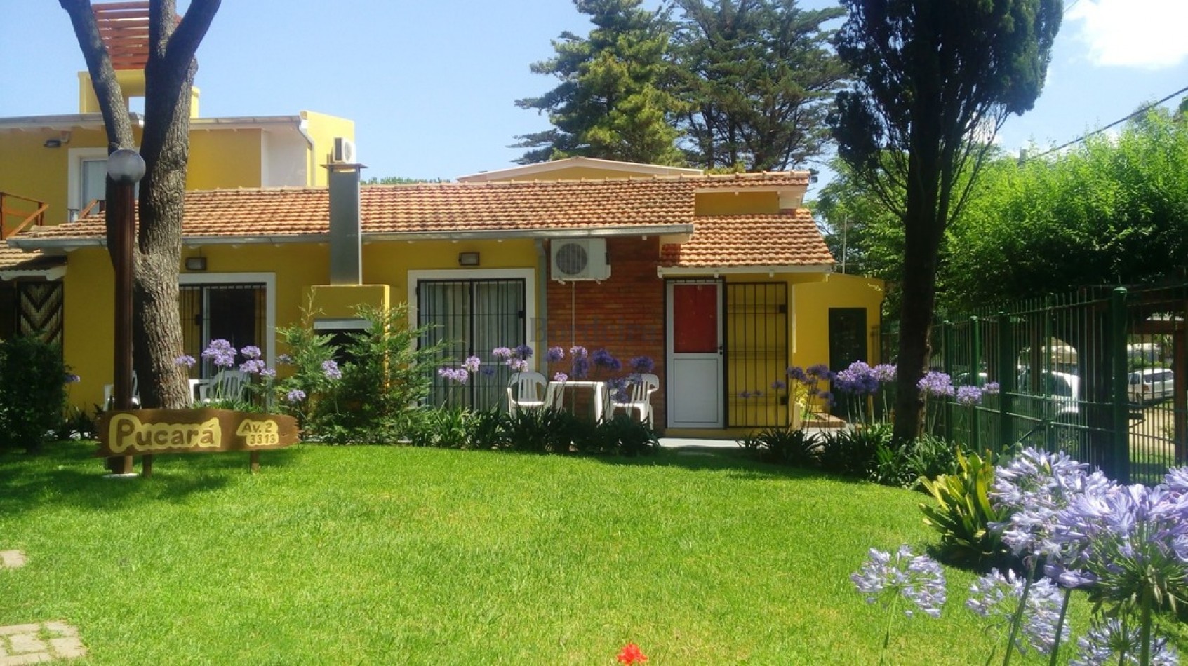 Venta Villa Gesell Departamentos Complejo de 6 unidades cerca del mar