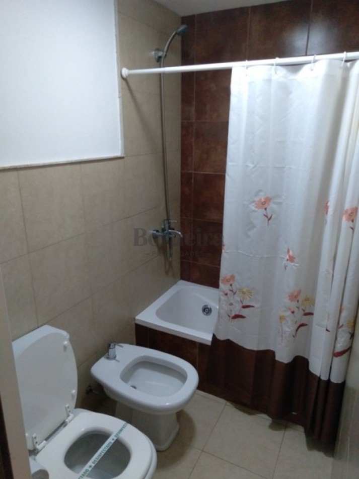 Venta Villa Gesell Departamentos Complejo de 6 unidades cerca del mar