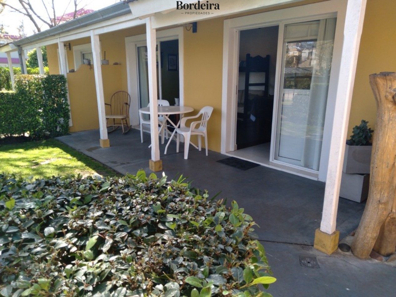 Venta Villa Gesell Departamentos Complejo de 6 unidades cerca del mar