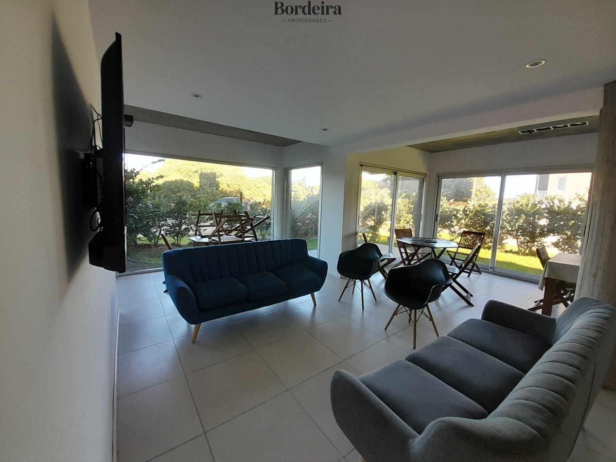 Venta Departamento Valeria del Mar 3 ambientes frente a la playa