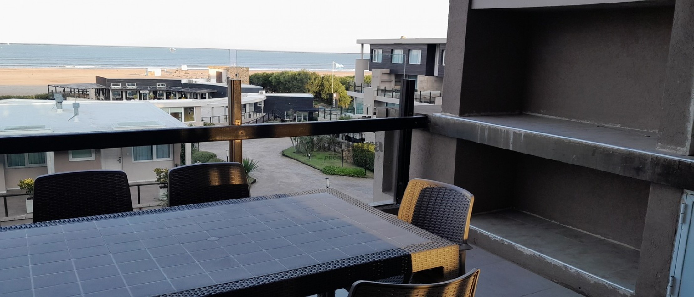Venta Departamento Mar de las Pampas Complejo Linda Bay vista al mar