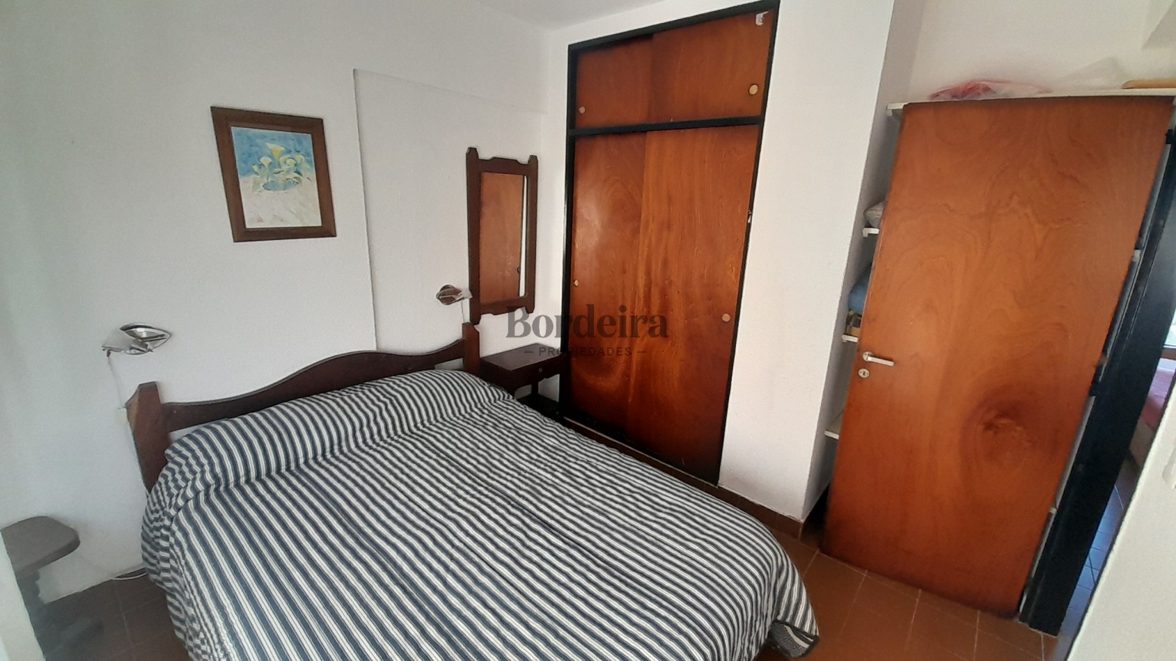 Venta Departamento Villa Gesell con cochera y baulera