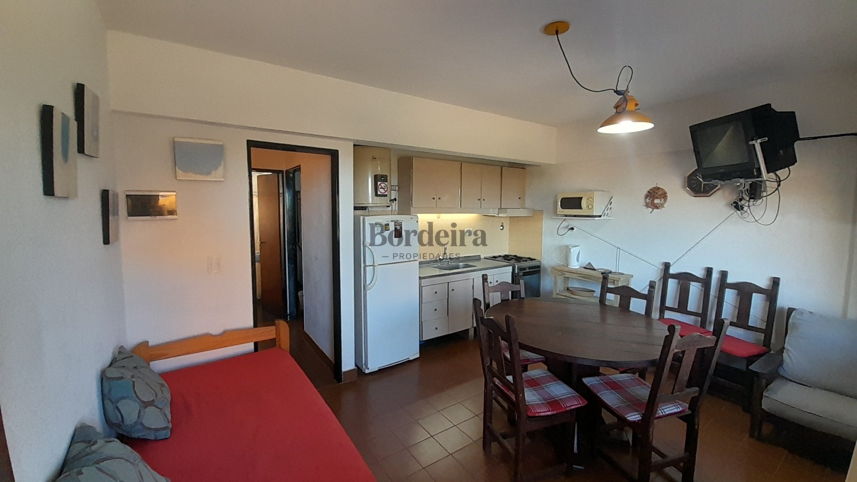 Venta Departamento Villa Gesell con cochera y baulera