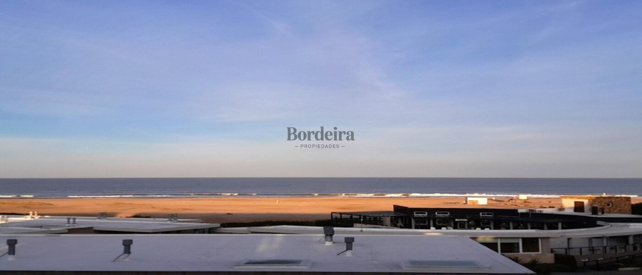 Venta Departamento Mar de las Pampas Complejo Linda Bay vista al mar