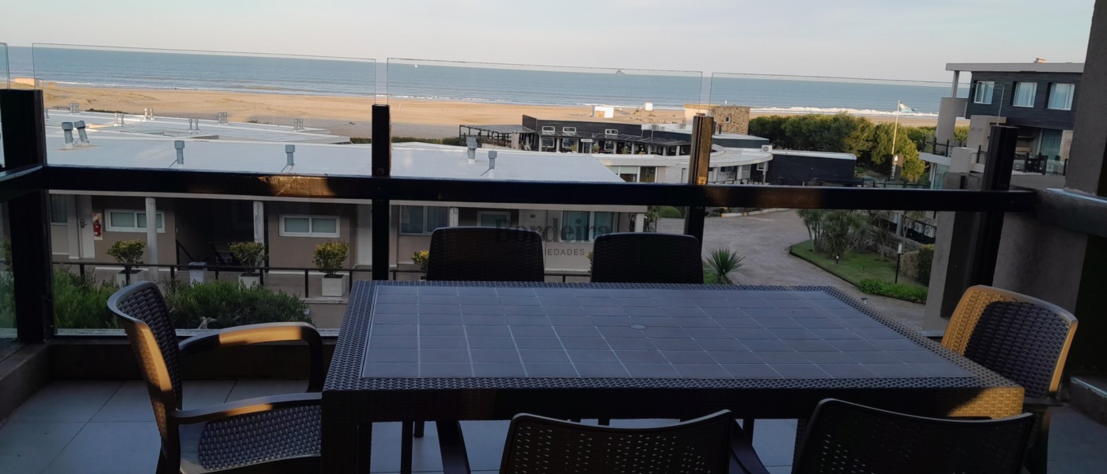 Venta Departamento Mar de las Pampas Complejo Linda Bay vista al mar