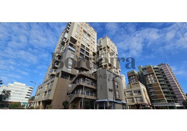 Venta de departamento monoambiente en Pinamar