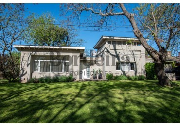 Venta Casa Gral Madariaga - Espectacular 